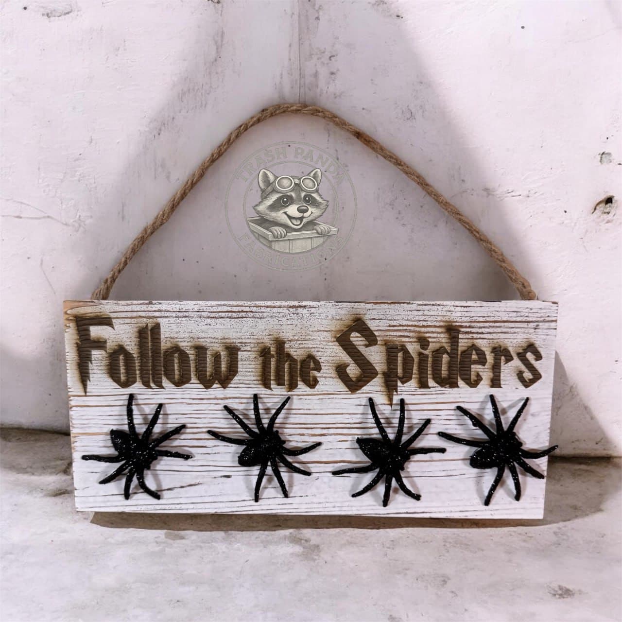 Follow the Spiders Sign