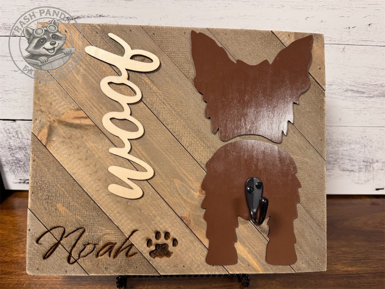 Noah Dog Leash Holder